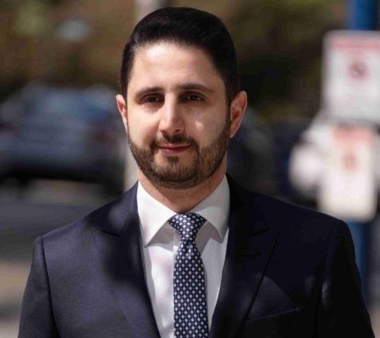 AmirHossein Dehnadi- WiseInvest AmirHossein Dehnadi- WiseInvest