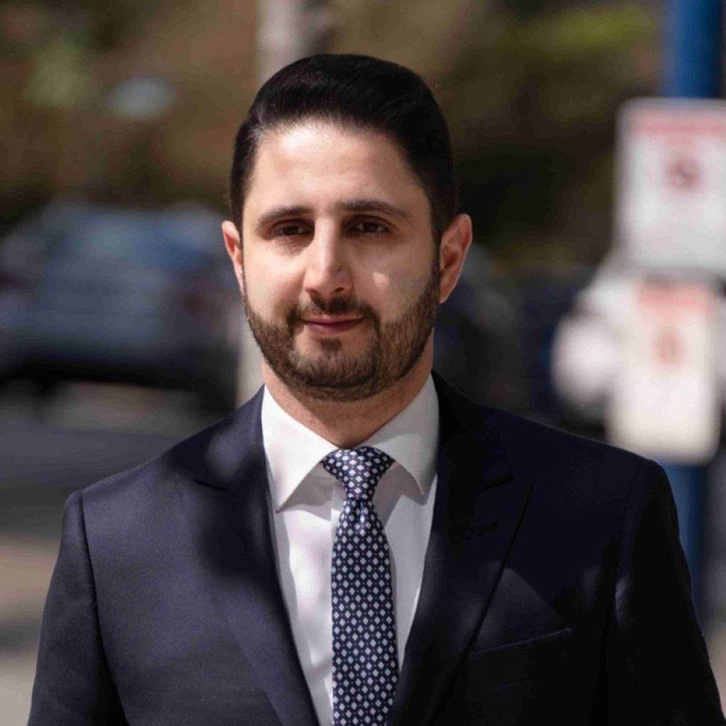 AmirHossein Dehnadi